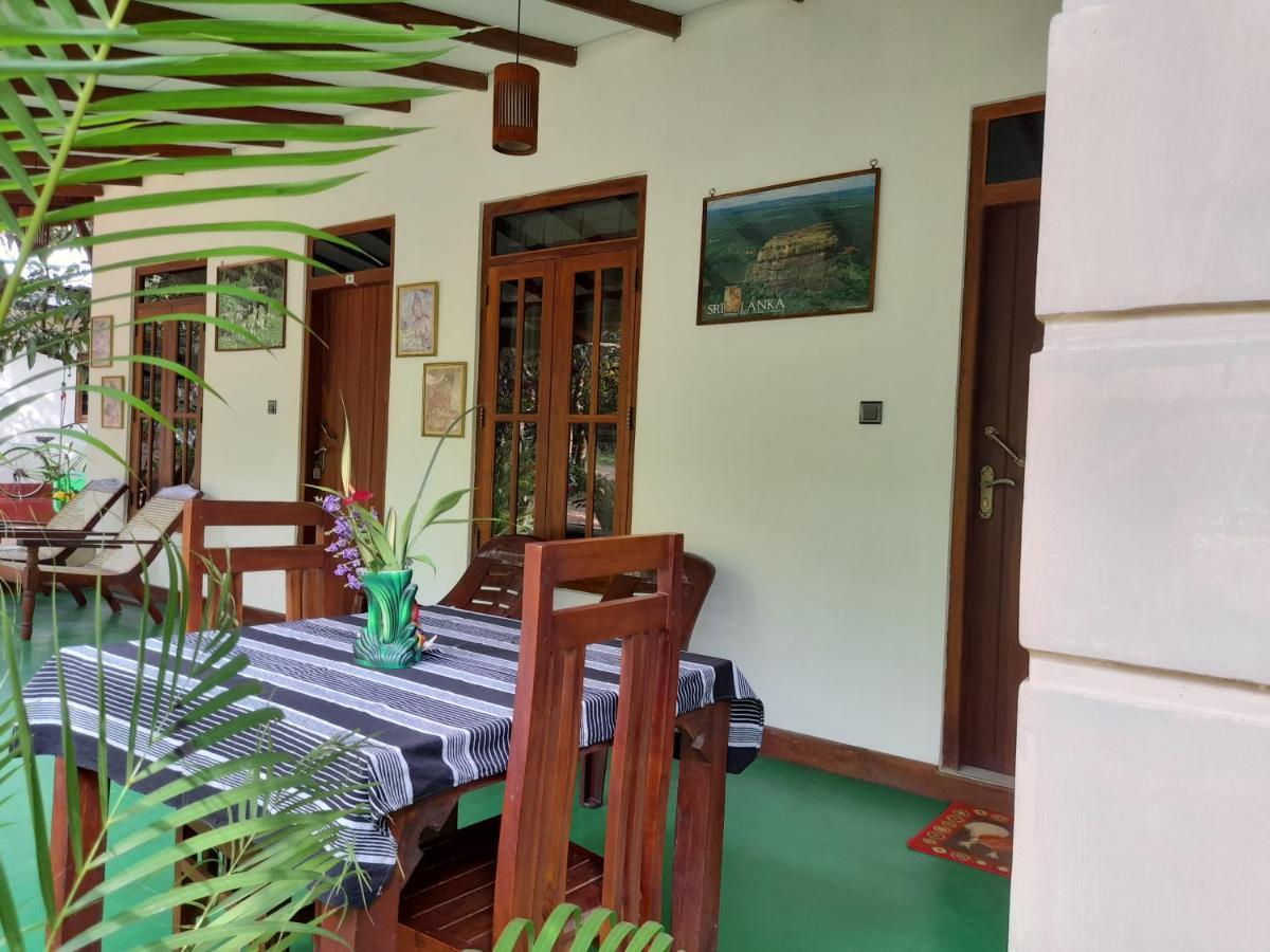 Sigiri Jungle Villa Sigiriya Eksteriør billede